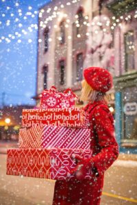 tips for handling holiday packages without hurting your back